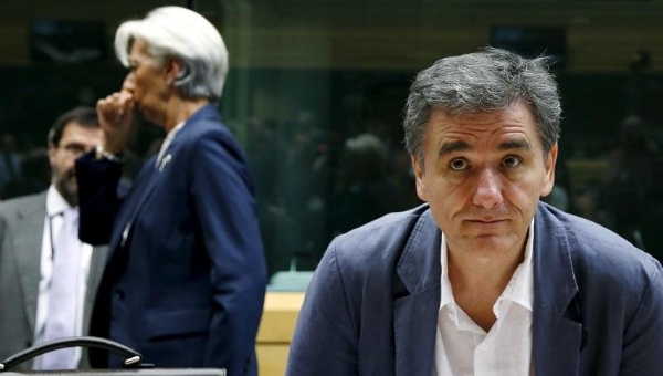 Grecia, nessuna intesa al vertice dei ministri delle Finanze. Ora tocca ai capi di Stato e di governo decidere del futuro di Atene nella zona euro