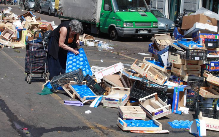 Il Meridione peggio della Grecia. Svimez lancia l’allarme: «Povertà, alta disoccupazione, assenza di risorse e crollo natalità. Si rischia un sottosviluppo permanente»