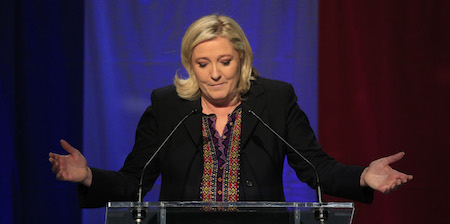 Una disfatta per Le Pen: Front National sconfitto ovunque al secondo turno. Alla destra repubblicana 7 Regioni, 5 ai socialisti