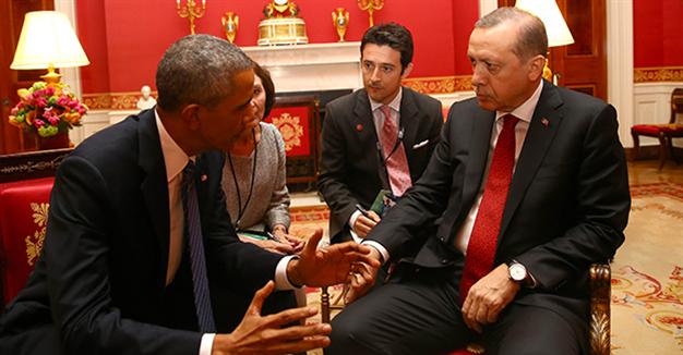 Washington, incontro tra Obama-Erdogan. Guardie del corpo del leader turco attaccano i manifestanti prima di un suo discorso. La denuncia di Amnesty: Migliaia di rimpatri forzati dalla Turchia alla Siria