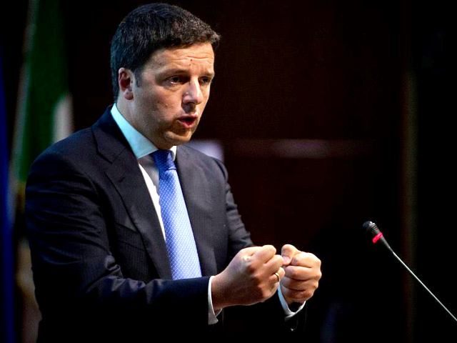 Matteo Renzi guarda al referendum costituzionale di ottobre: «Se perdo vado a casa». Al via la campagna