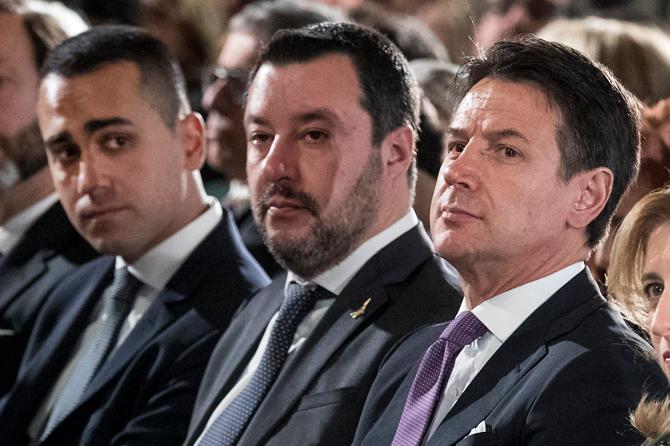 I dieci giorni più lunghi del governo gialloverde