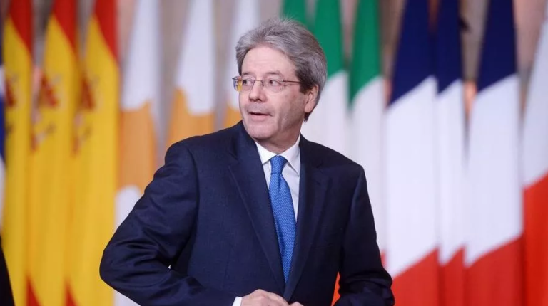 Gentiloni: “Guai a sminuire le violenze svelano la fragilità della democrazia”